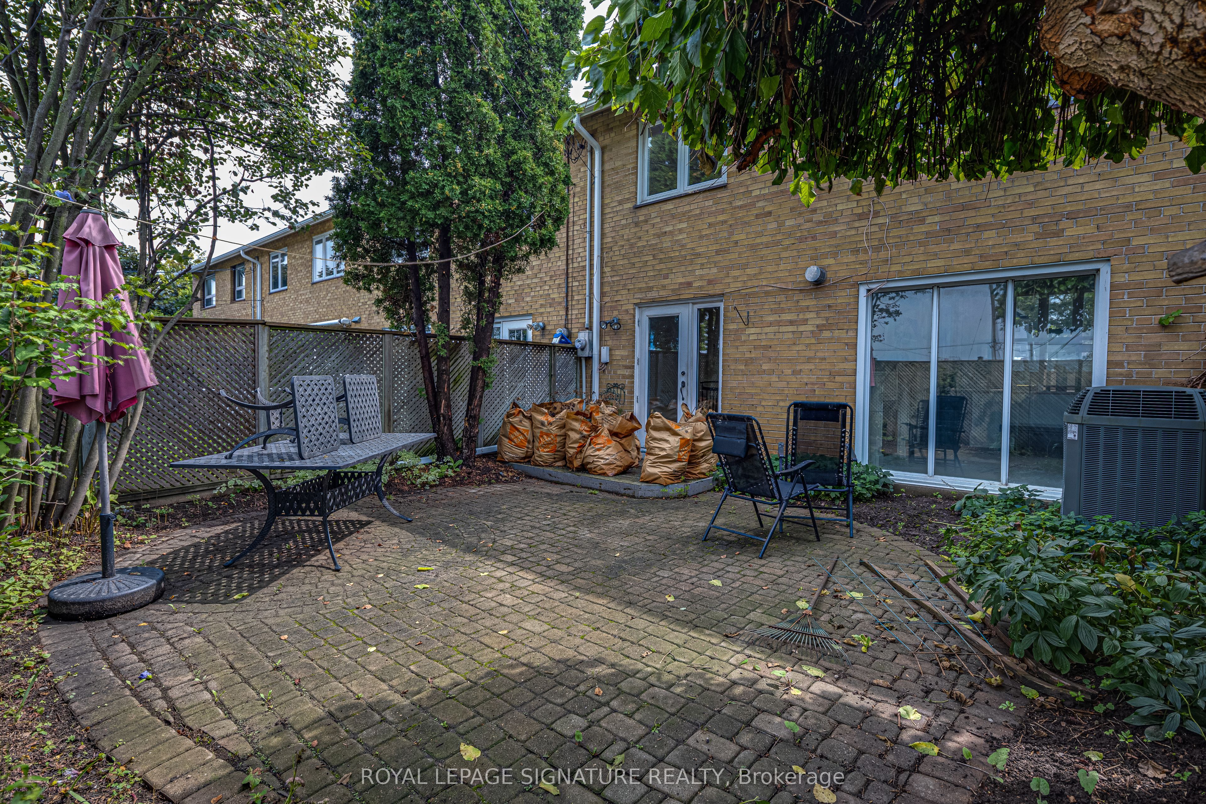 16 Burdock Lane