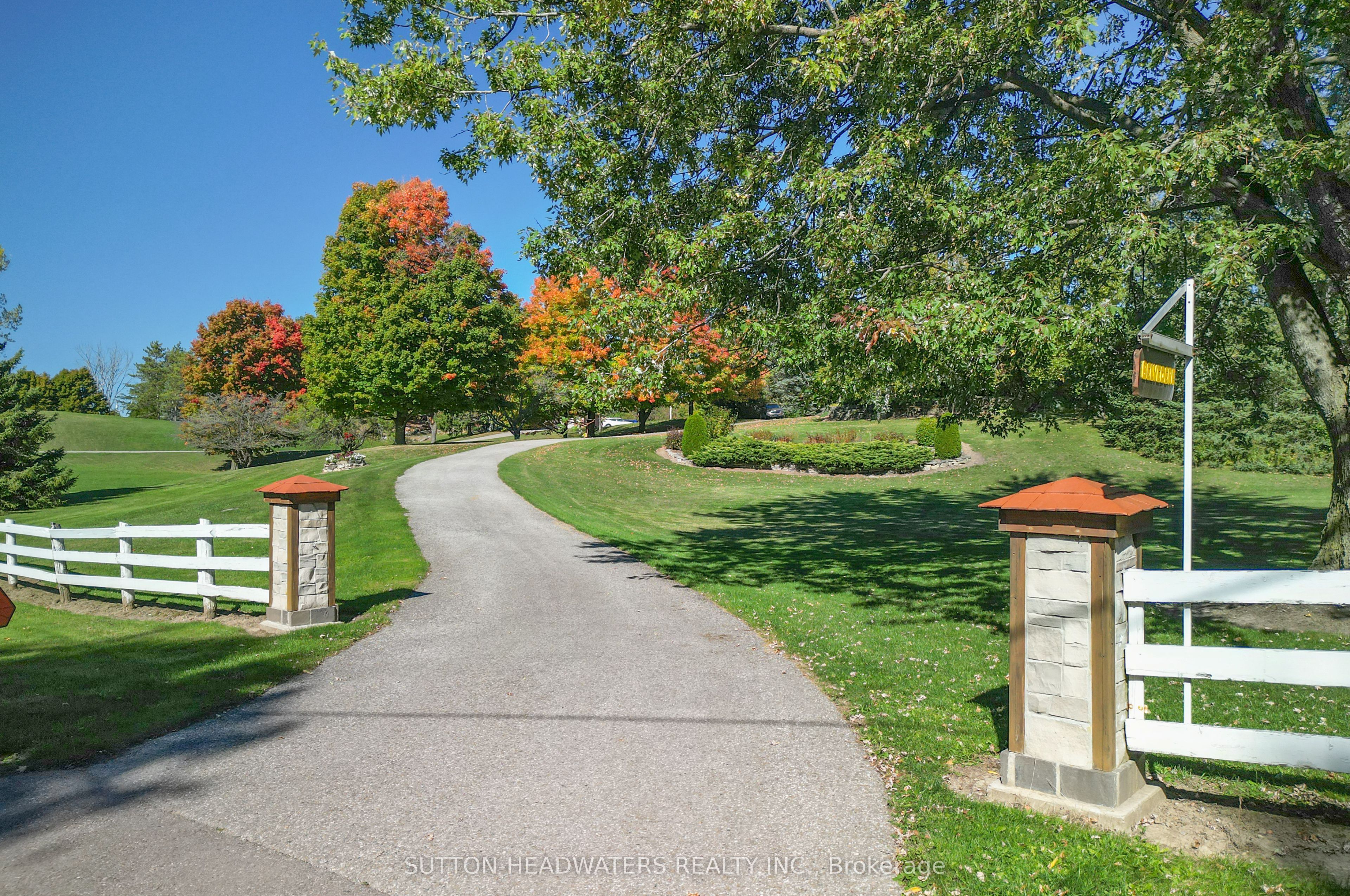 16735 Mississauga Road