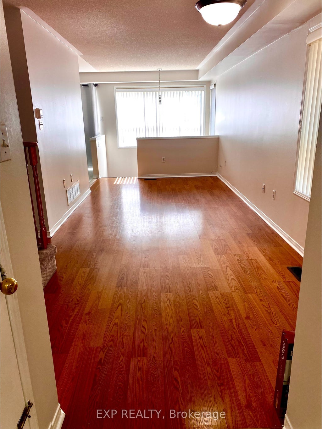 Photo of 5526 Creditrise Place W, Mississauga, ON L5M 6E3 (MLS # W14123182)