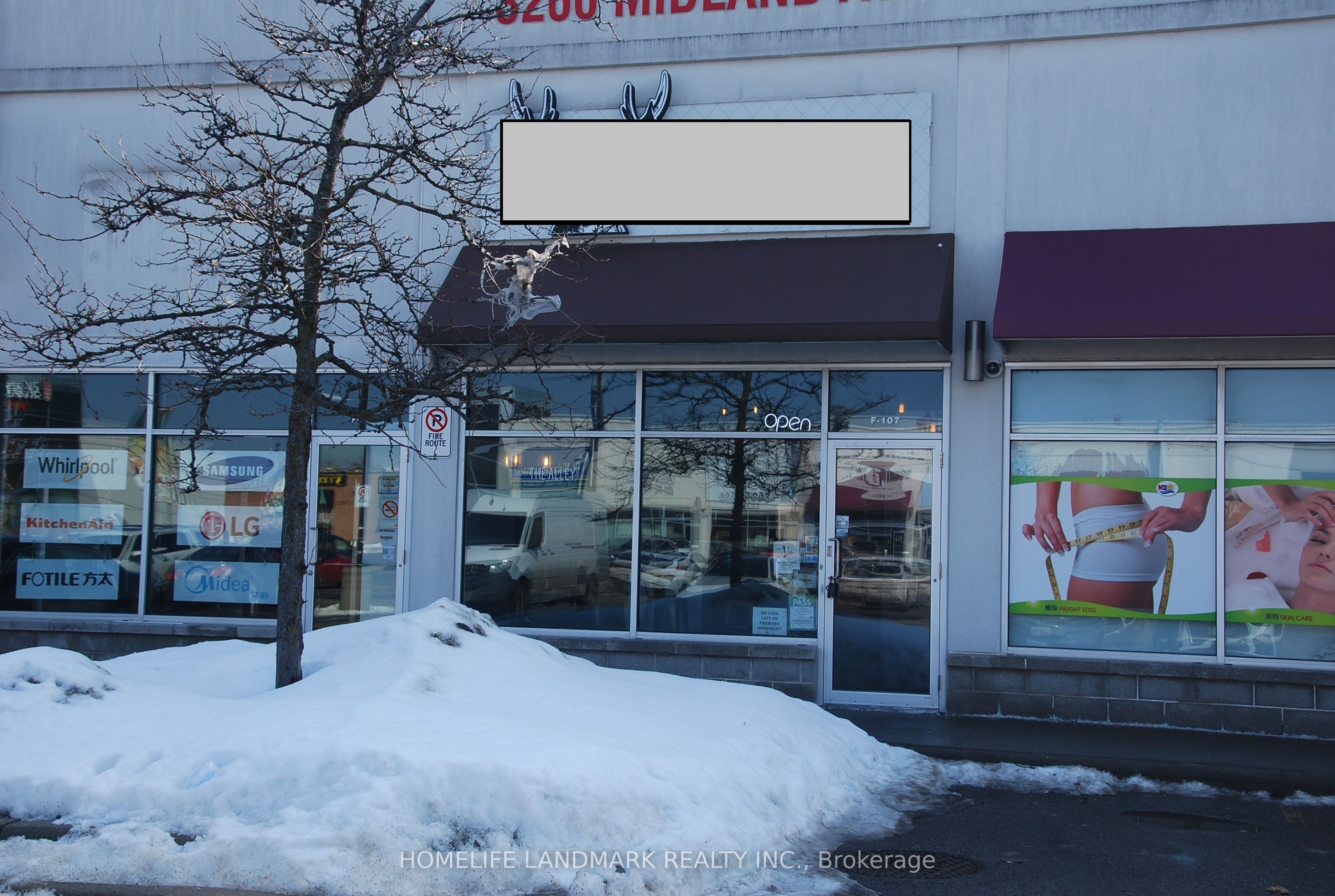 Photo 1 of 8 — 3260 Midland Avenue F-107, Toronto, ON M1V 0C5