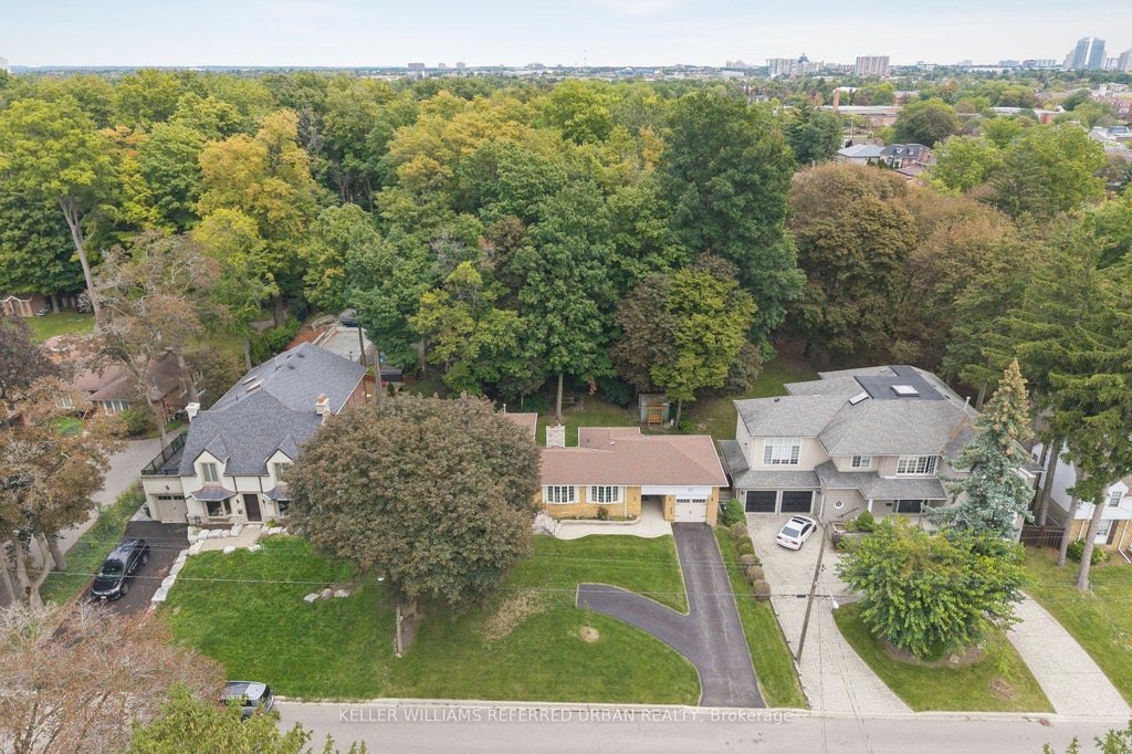 Photo of 71 Agincourt Drive, Toronto, ON M1S 1M7 (MLS # E14032214)