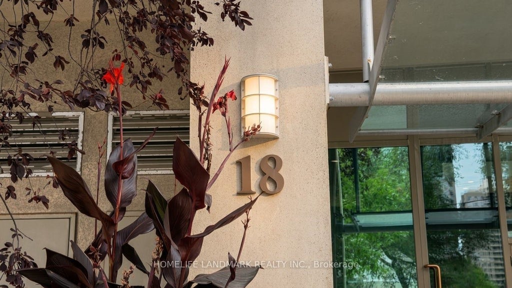 Photo of 18 Parkview Avenue #312, Toronto, ON M2N 7H7 (MLS # C13777478)