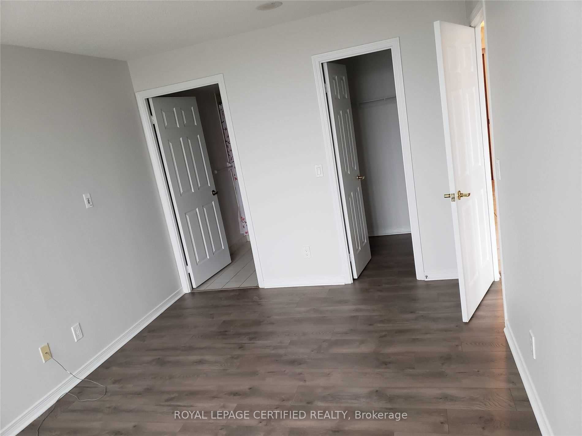 4889 Kimbermount Avenue 304