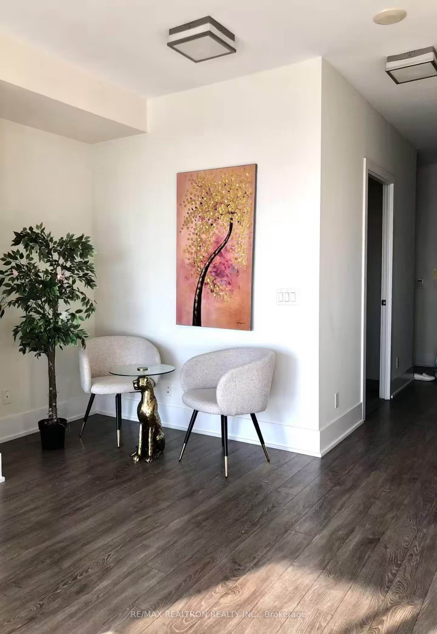 300 Front Street W 3403