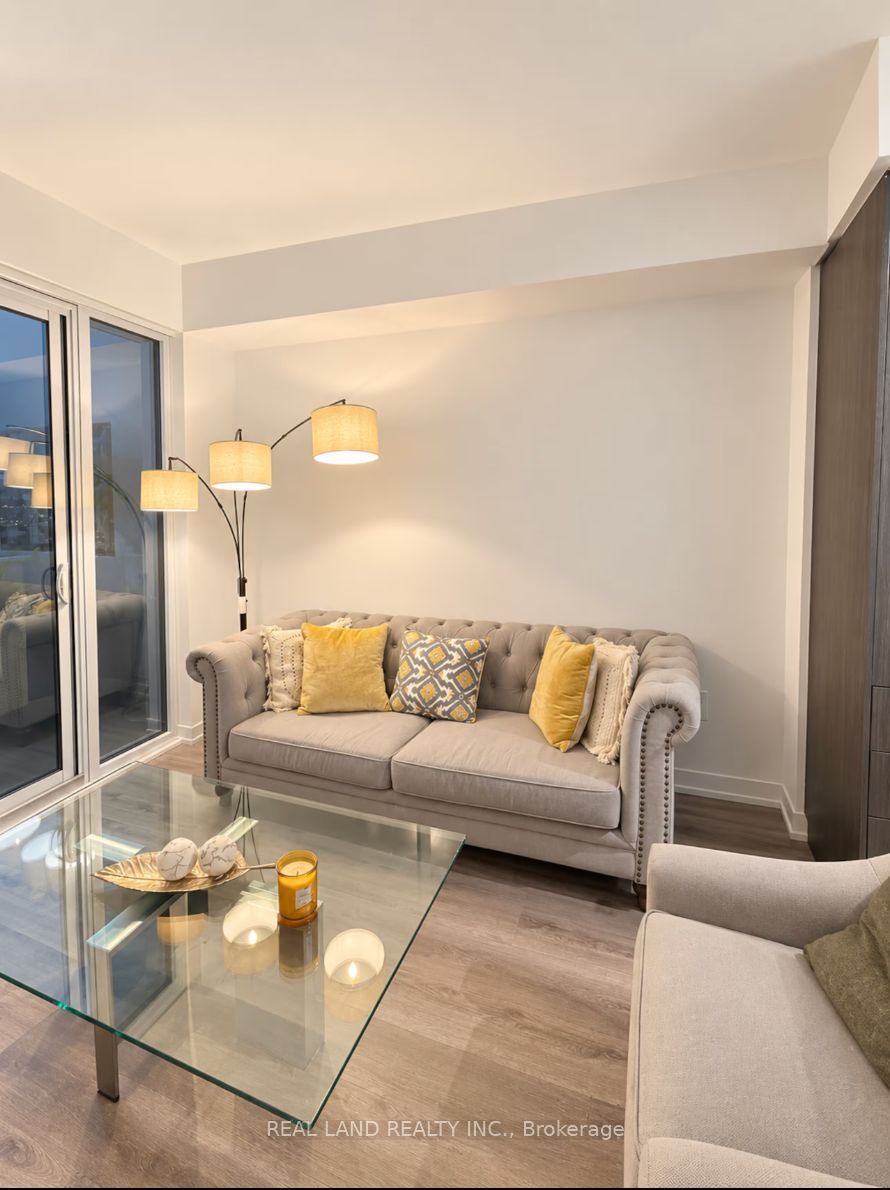 138 Downes Street 6802