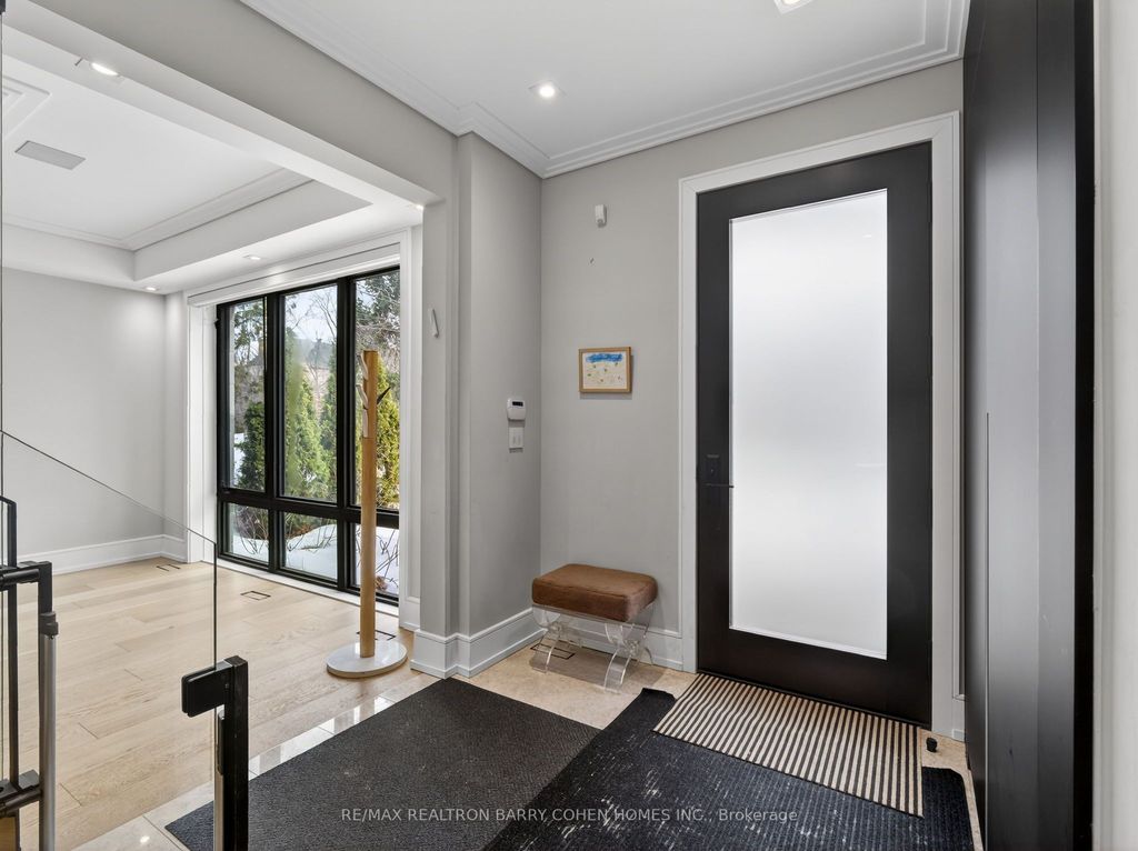 Photo of 4 Forest Wood, Toronto, ON M5N 2V6 (MLS # C12872644)