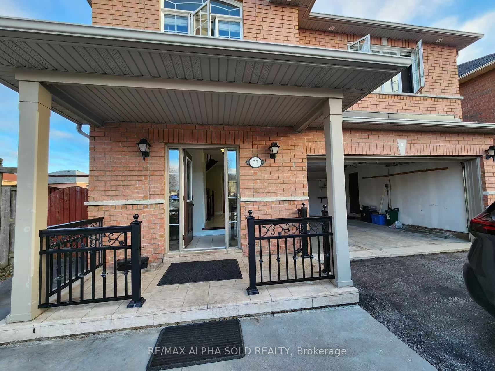 77 Westchester Crescent