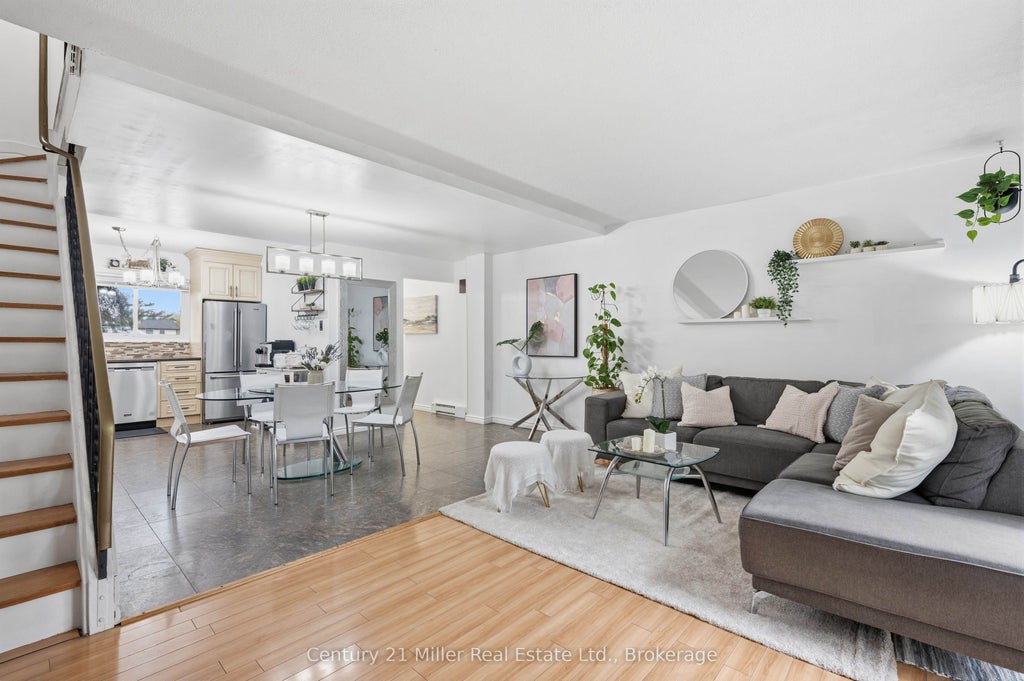Photo of 162 Jansen Avenue #26, Kitchener, ON N2A 2L7 (MLS # X14127016)