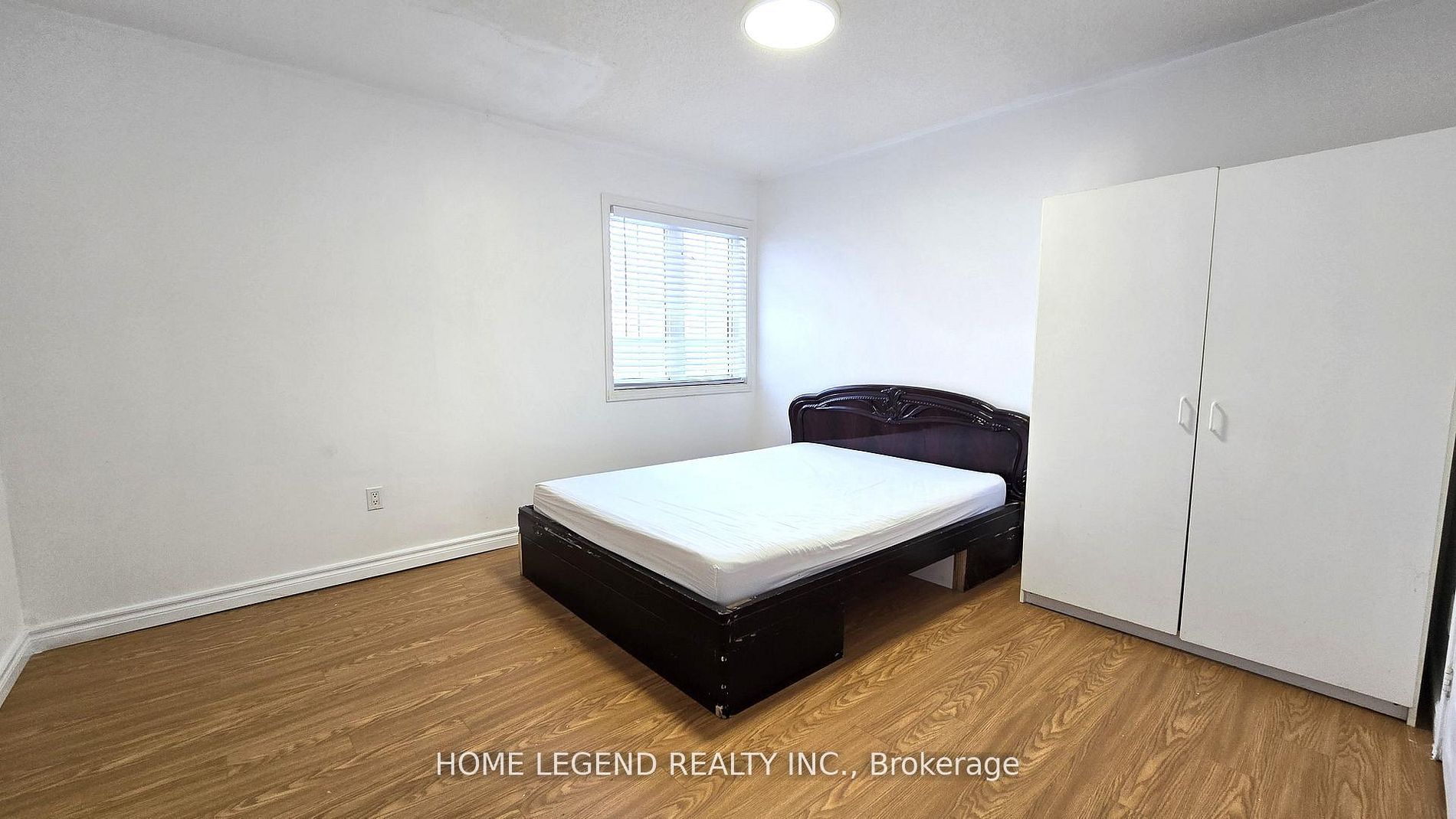 3 Merry Brook Lane 202