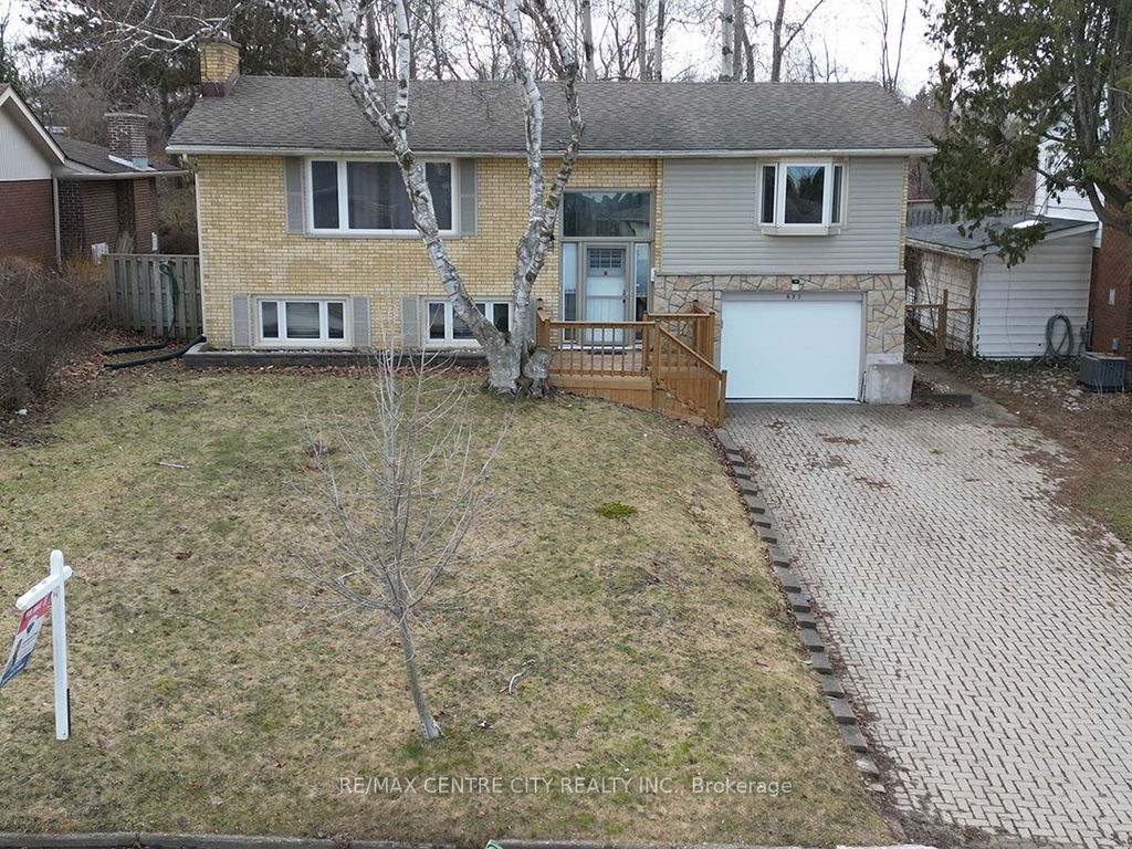 Photo of 637 Jason Crescent, London South, ON N6J 3E5 (MLS # X12857624)