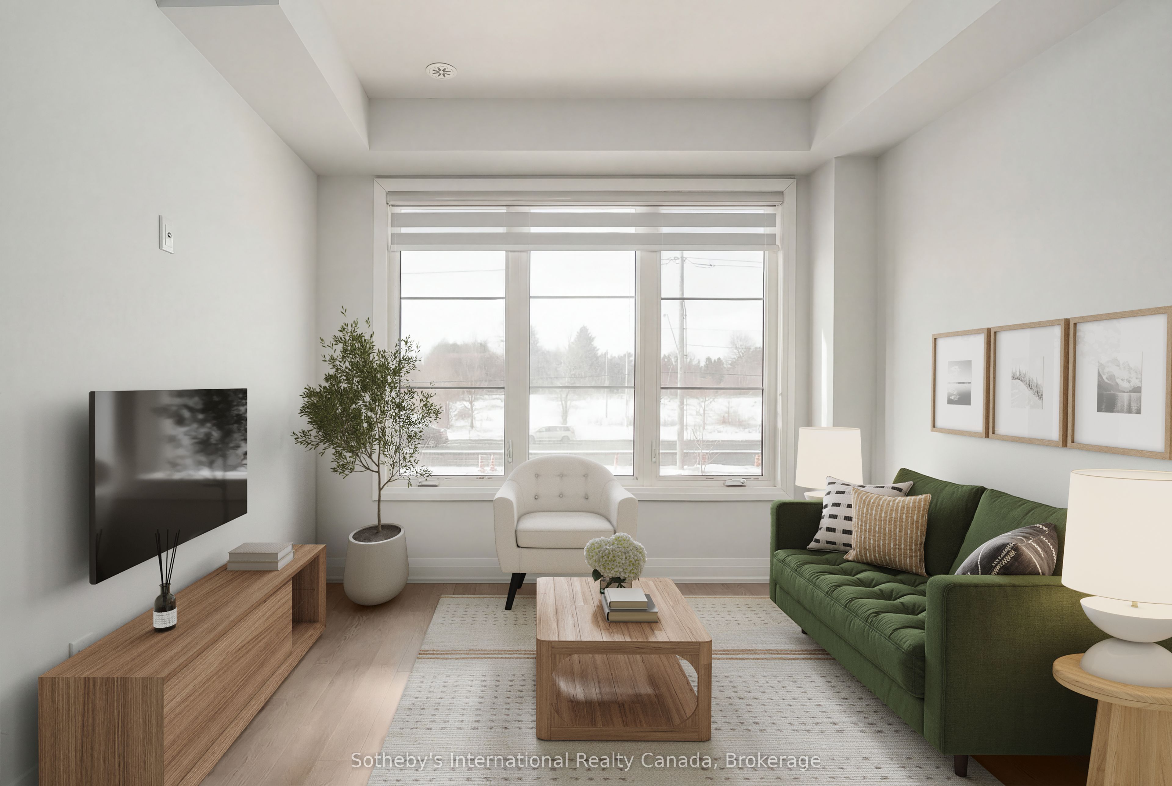 1492 Yellow Rose Circle