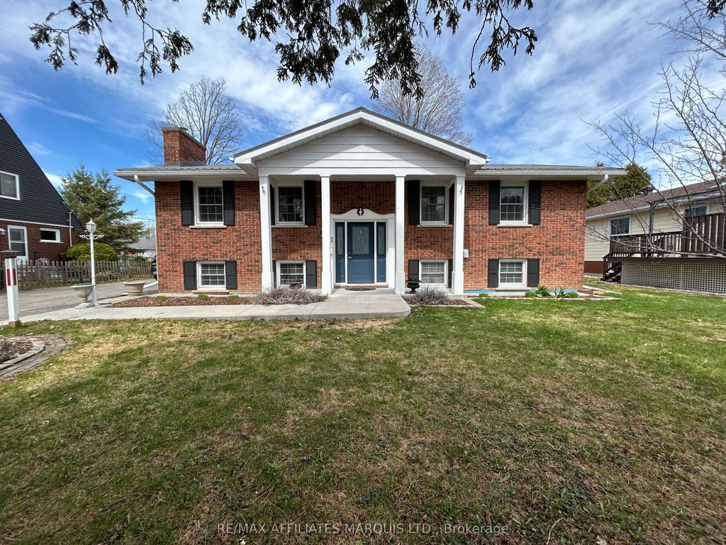 Photo of 21 Spruce Street, South Stormont, ON K0C 1M0 (MLS # X12757530)