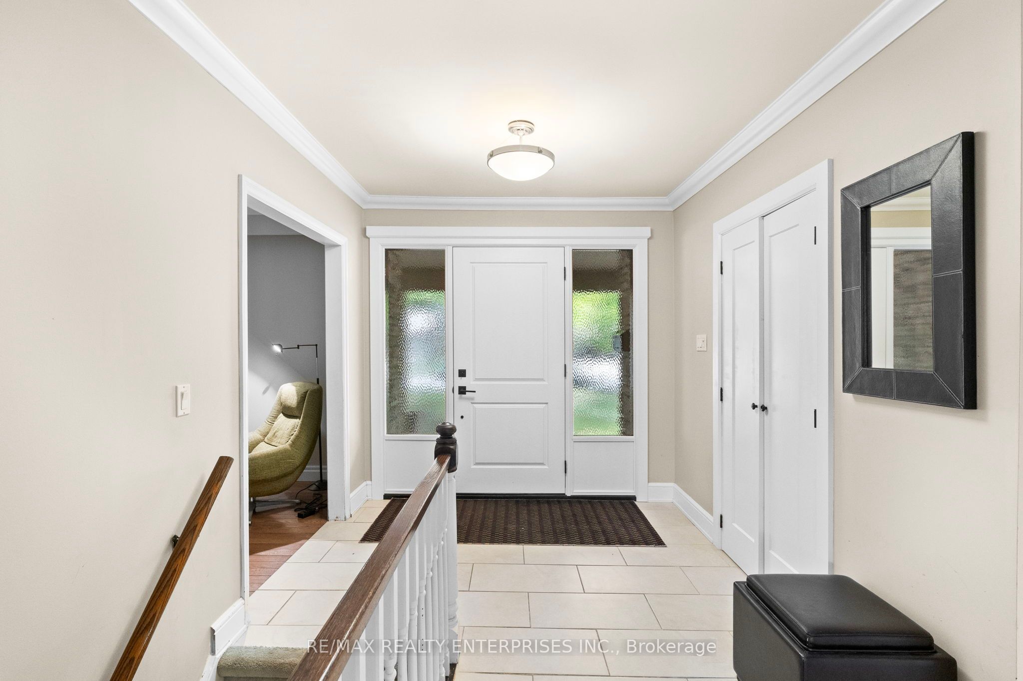 1867 Will Scarlett Drive