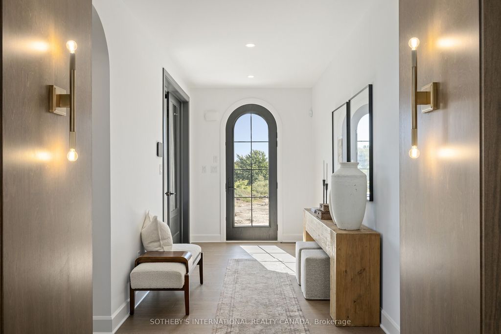 Photo of 526 Creekview Chase, London North, ON N6G 3X8 (MLS # X12944766)