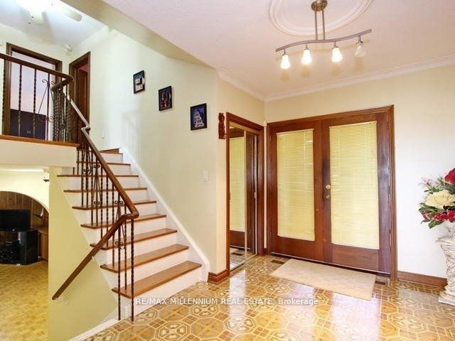 8387 Mayfield Road