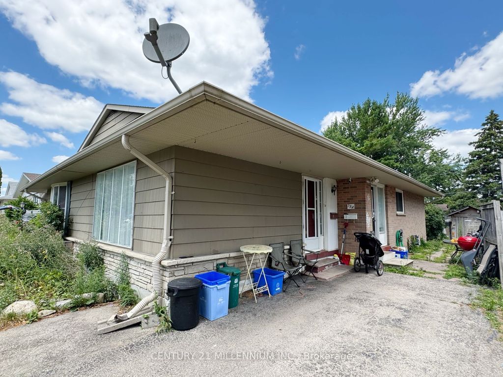 Photo of 79A Dawson Road, Orangeville, ON L9W 2W4 (MLS # W12843168)