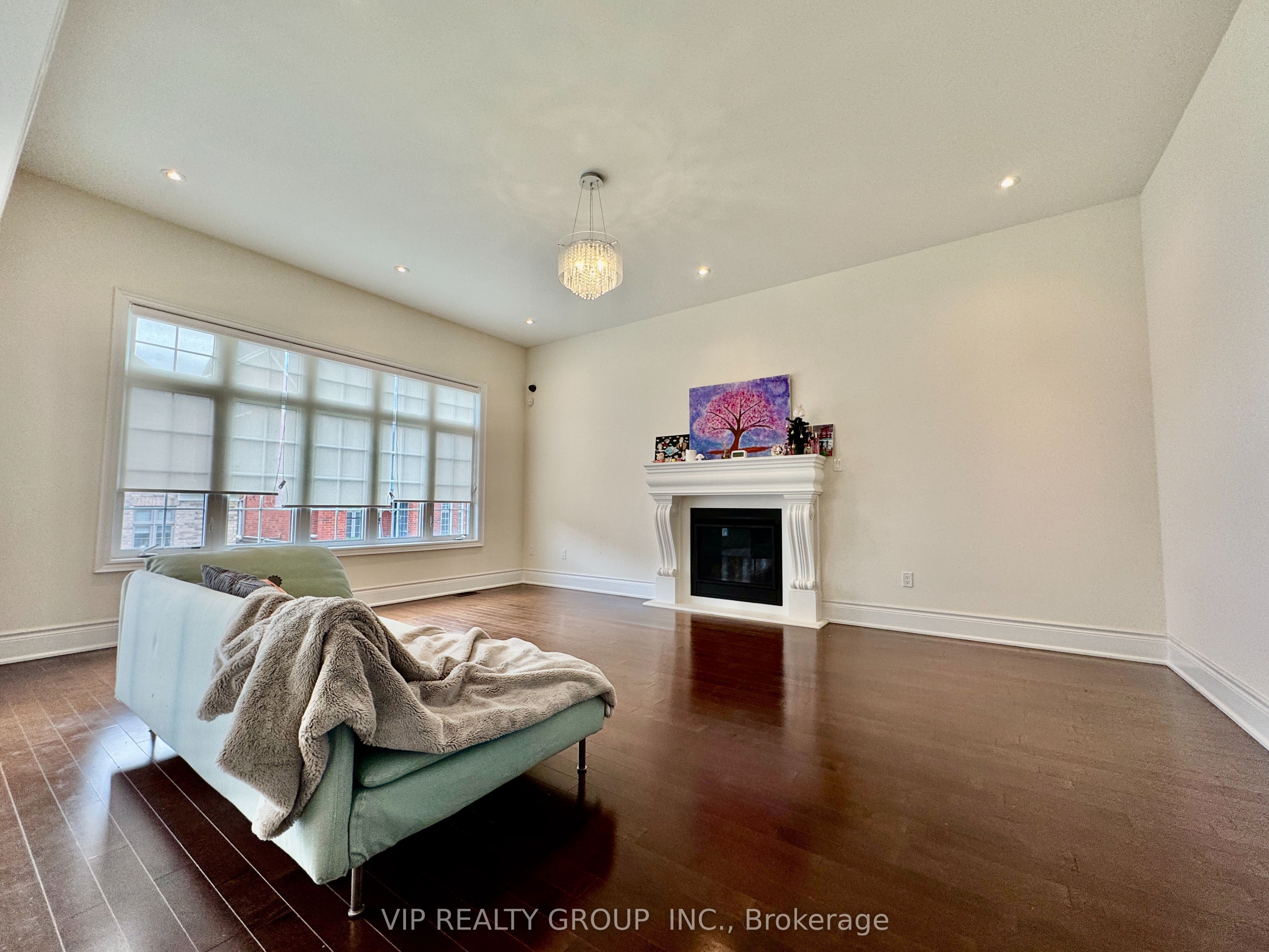 55 Yates Avenue