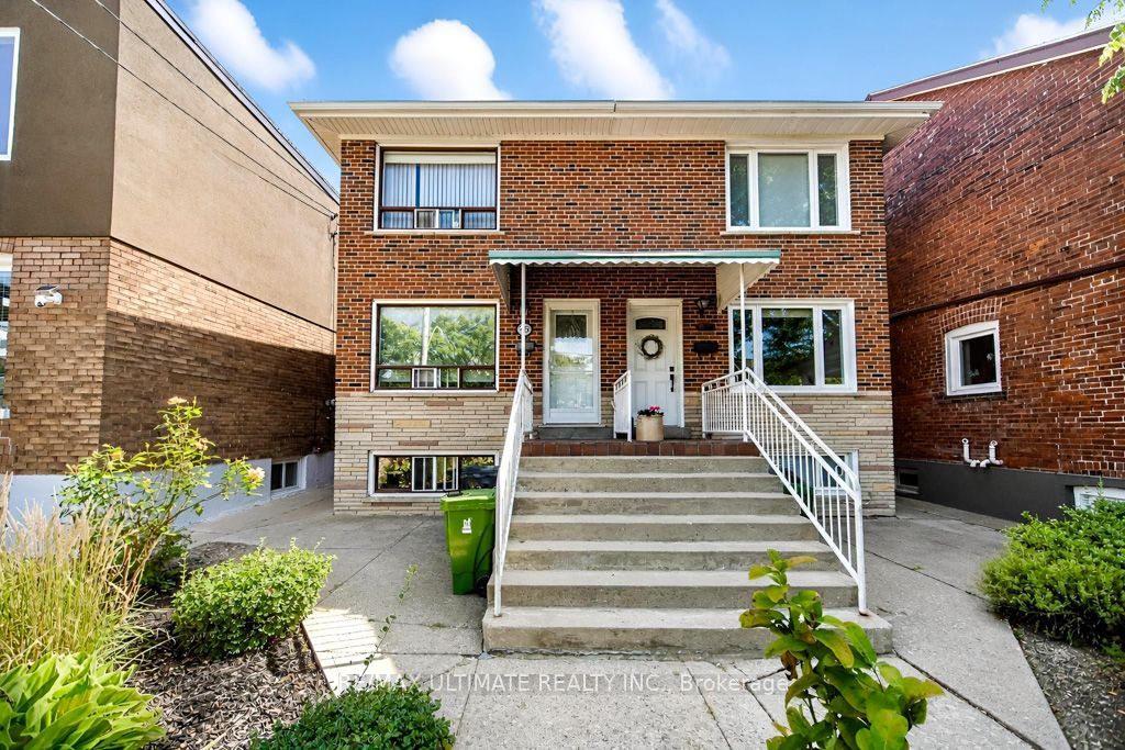 45 McRoberts Avenue
