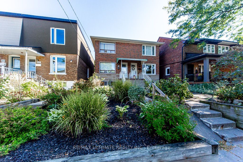 45 McRoberts Avenue