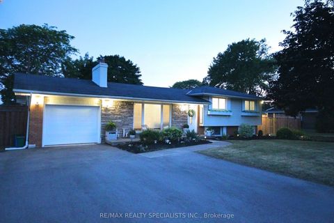 Photo of 190 Margaret Street, West Lincoln, ON L0R 2A0 (MLS # X12723160)