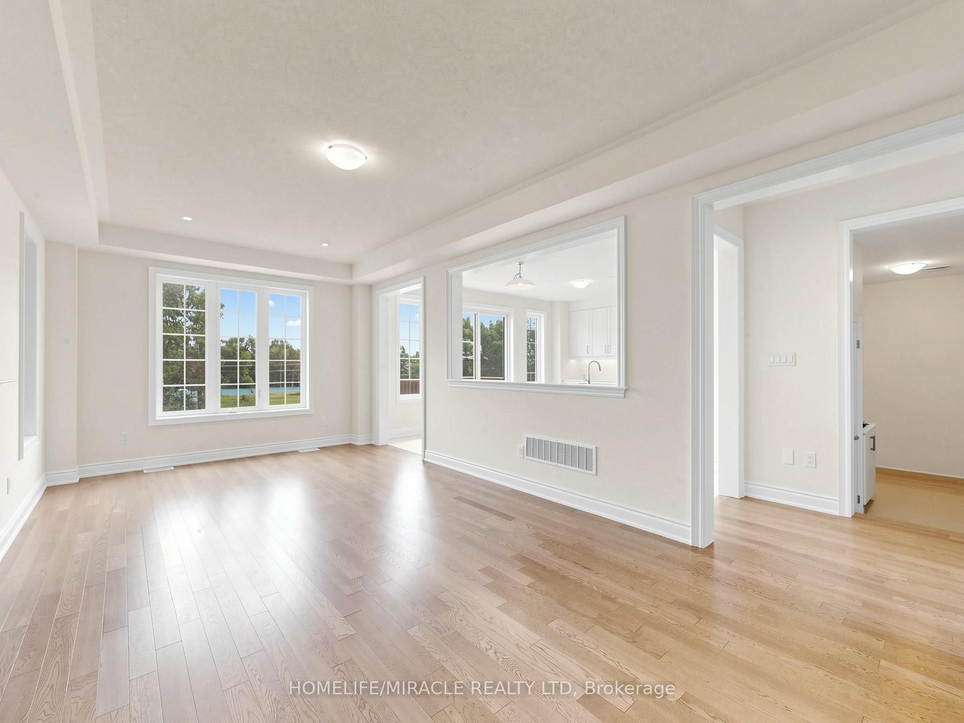 8 Ralston Court