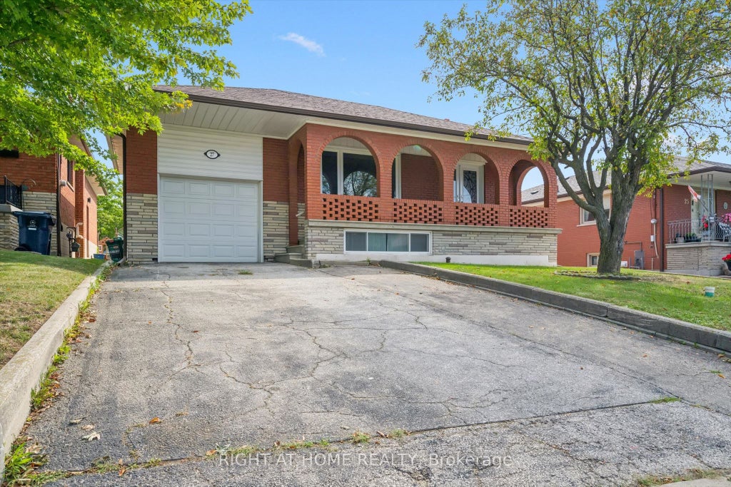 Photo of 27 Jocada Road, Toronto, ON M6L 2J4 (MLS # W13704406)