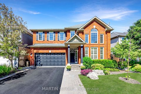 5637 Roseville Court Burlington ON L7L 6V3