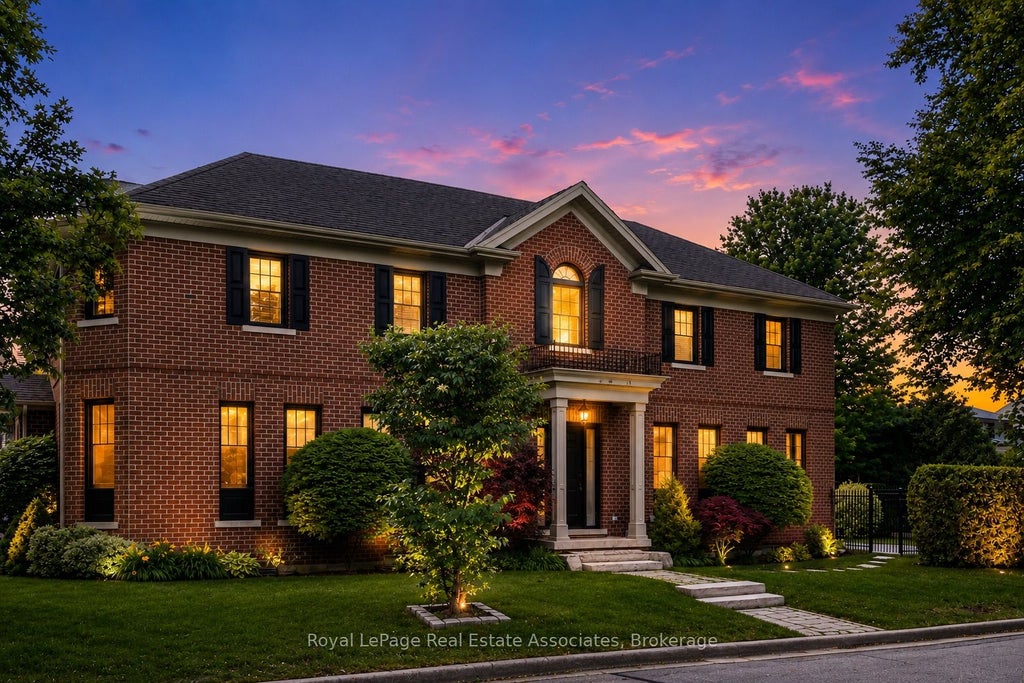 Photo of 32 Jopling Avenue N, Toronto, ON M9B 4E7 (MLS # W13712206)