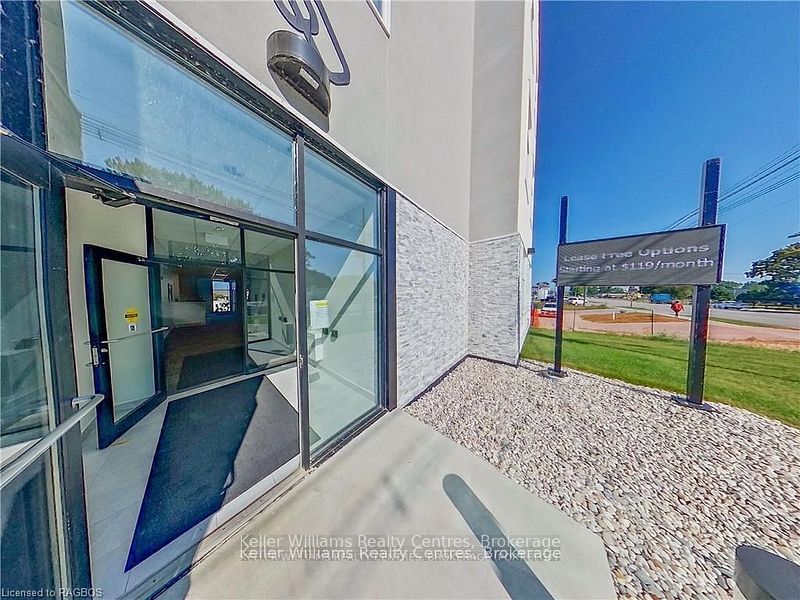 Photo 1 of 32 — 1020 Goderich Street 105, Saugeen Shores, ON N0H 2C3