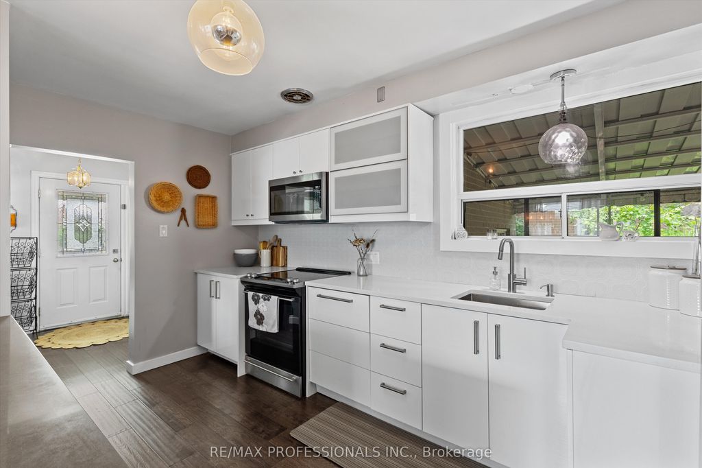 Photo of 17 Allonsius Drive, Toronto, ON M9C 3N4 (MLS # W12437113)