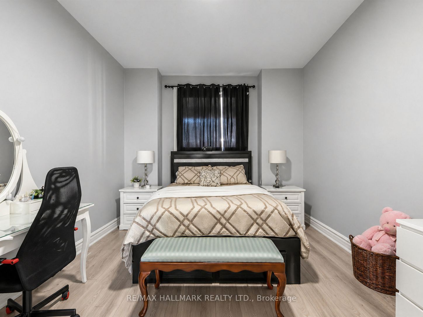 141 Palmerston Avenue