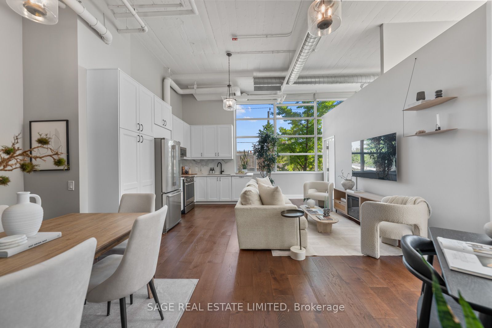 1001 Roselawn Avenue 123