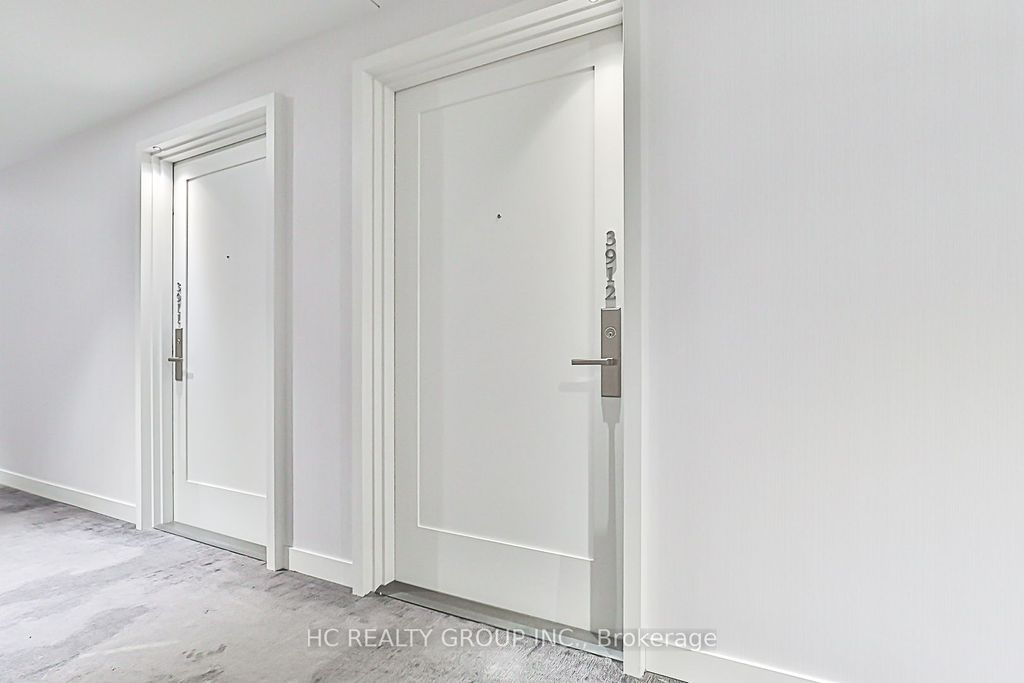 Photo of 3 Gloucester Street #3912, Toronto, ON M4Y 0C6 (MLS # C13418230)