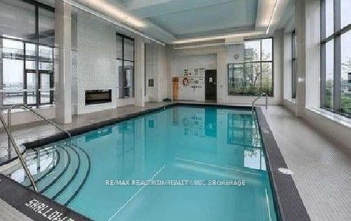 65 ONEIDA Crescent LPH04