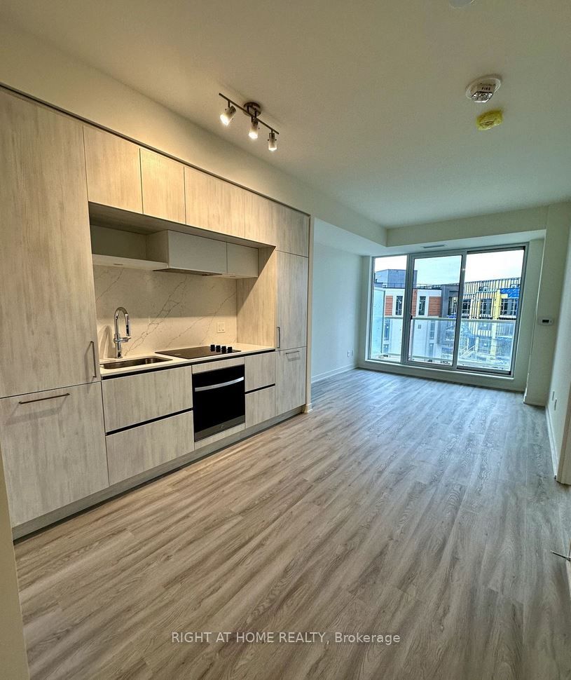 6 David Eyer Road 316