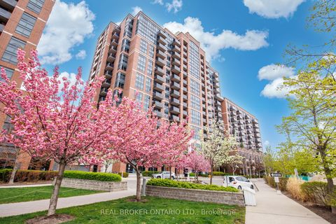 61 Heintzman Street 718 Toronto ON M6P 5A2