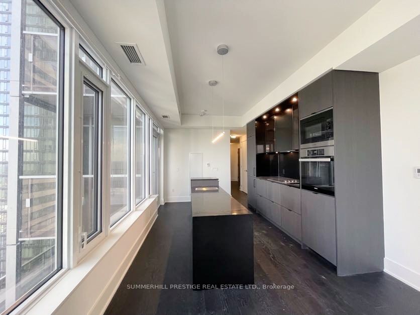 11 Yorkville Avenue 2505