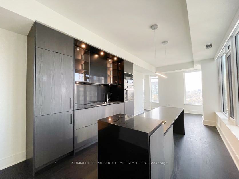 11 Yorkville Avenue 2505