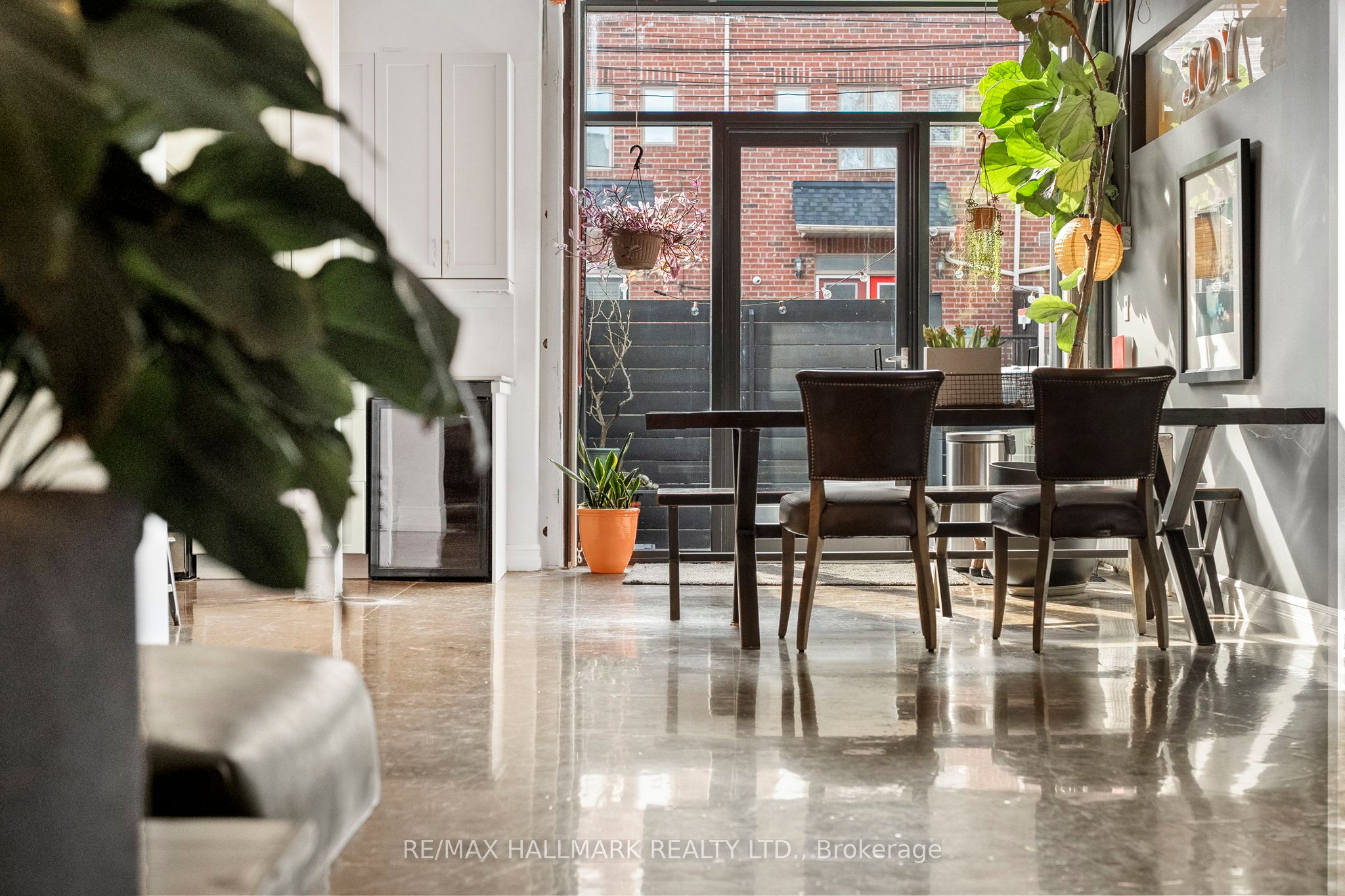 2B Minto Street Loft 2
