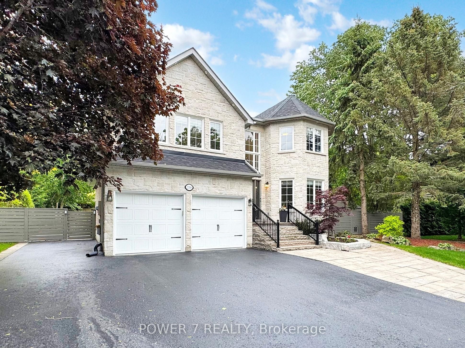 1098 Secretariate Road
