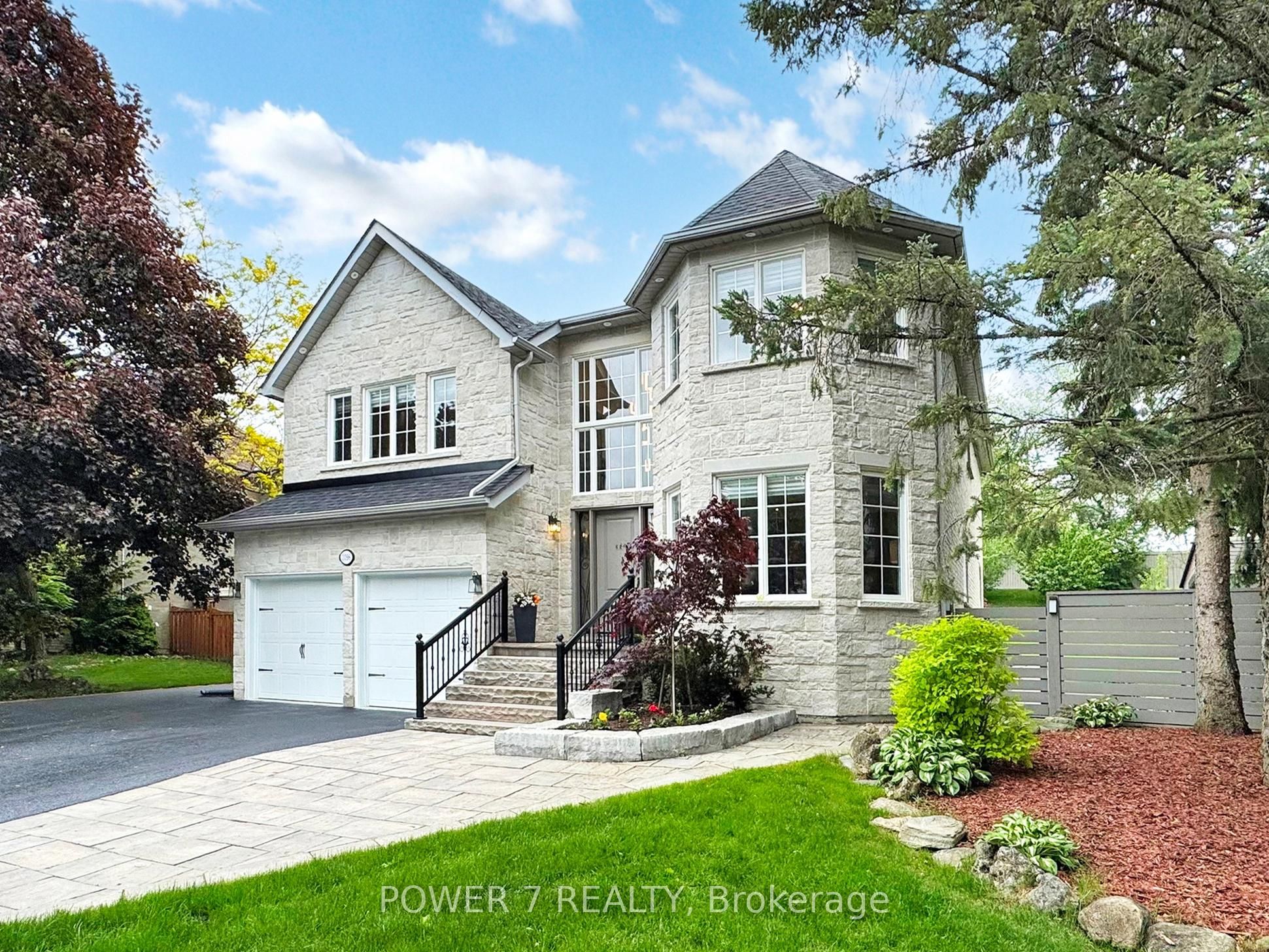1098 Secretariate Road