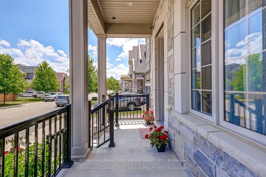 16 Beaverdams Drive