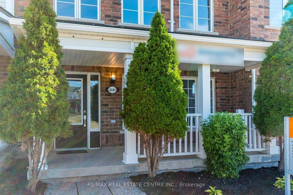 Photo of 3141 Walkers Line, Burlington, ON L7M 0E1 (MLS # W13831886)