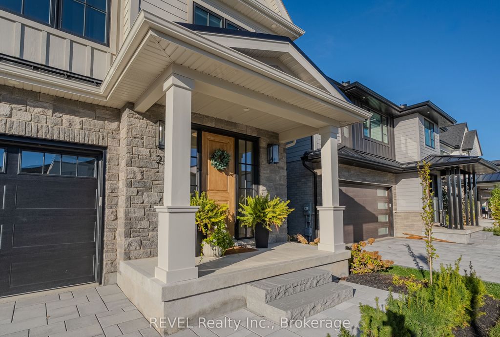 Photo of 21 Arsenault Crescent, Pelham, ON L0S 1E1 (MLS # X12469973)