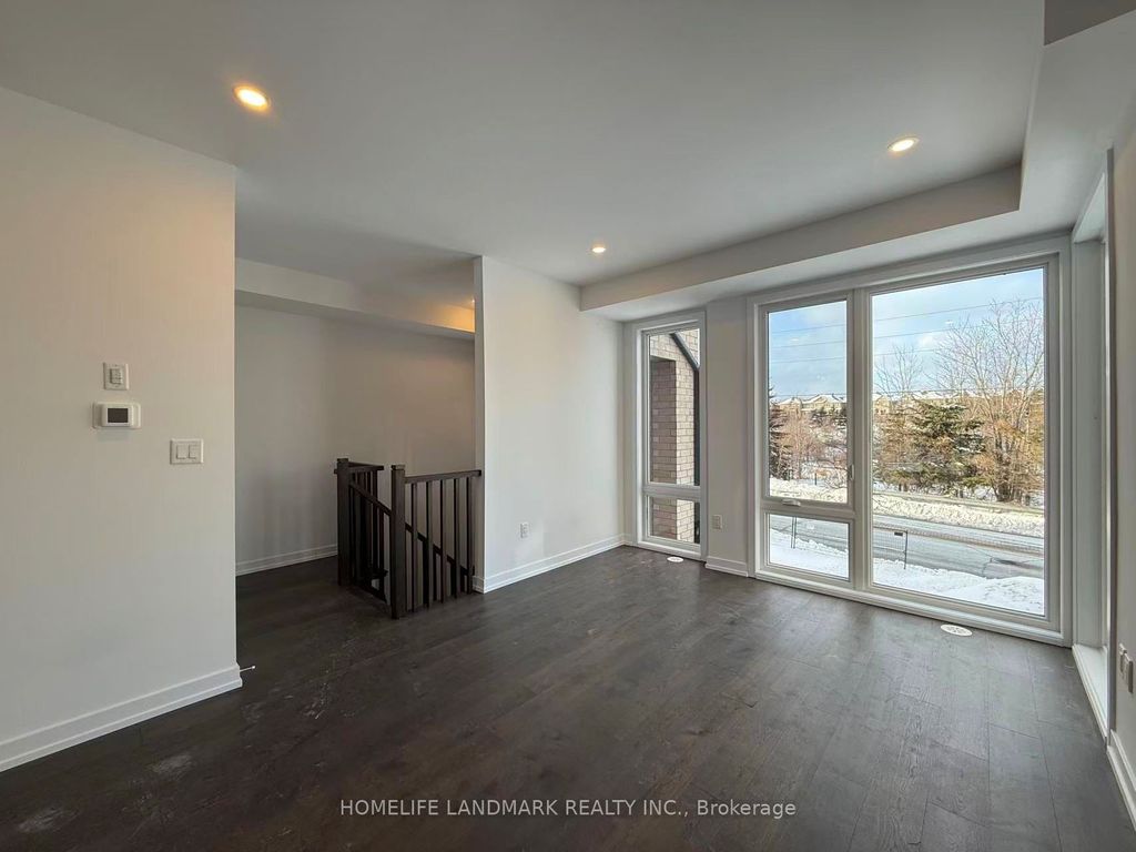 Photo of 53 Jefferson Side Road, Richmond Hill, ON L4E 1M1 (MLS # N13104590)