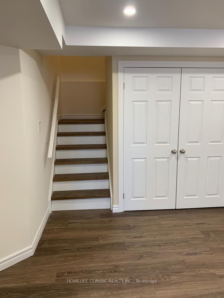 18 Elderslie Crescent Basement