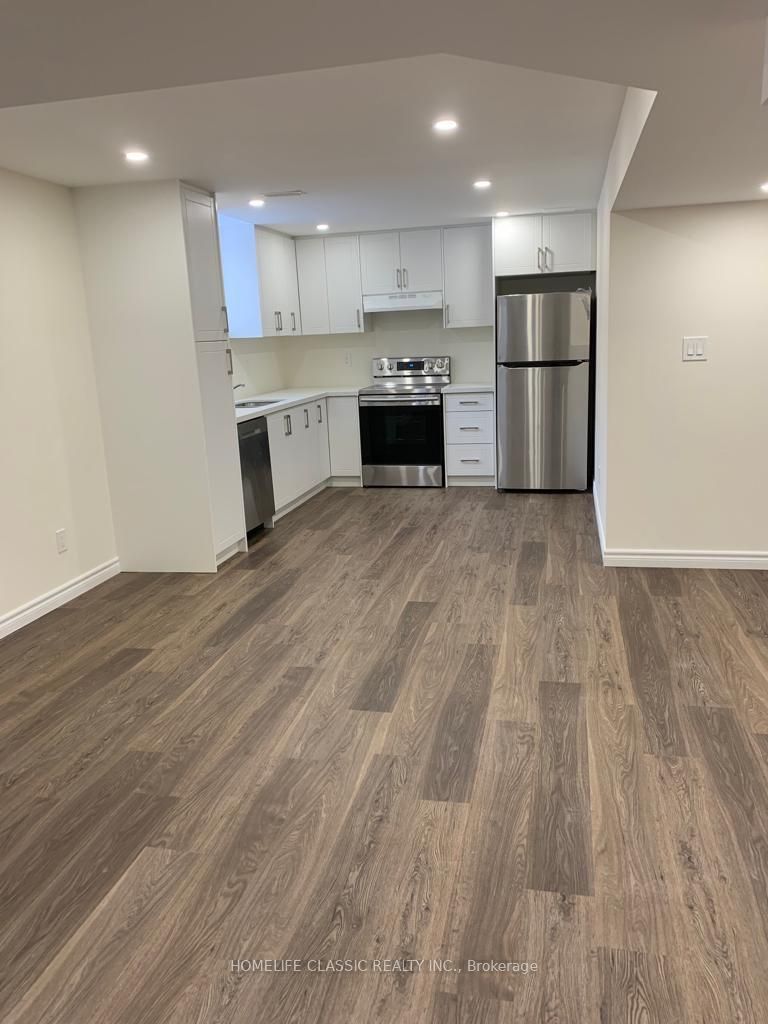 18 Elderslie Crescent Basement