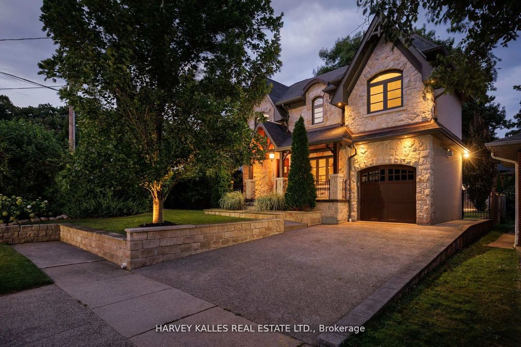 Photo of 38 Westmount Park Road, Toronto, ON M9P 1R6 (MLS # W12400752)