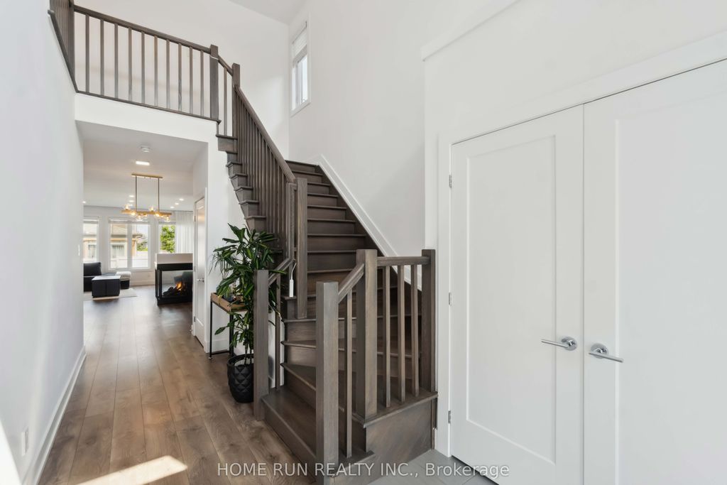 Photo of 334 Haliburton Heights, Kanata, ON K2V 0G1 (MLS # X13023208)