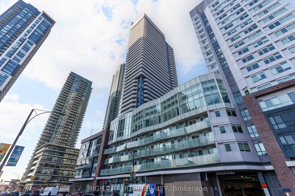 Photo of 4065 Confederation Parkway #2811, Mississauga, ON L5B 0L4 (MLS # W12688588)
